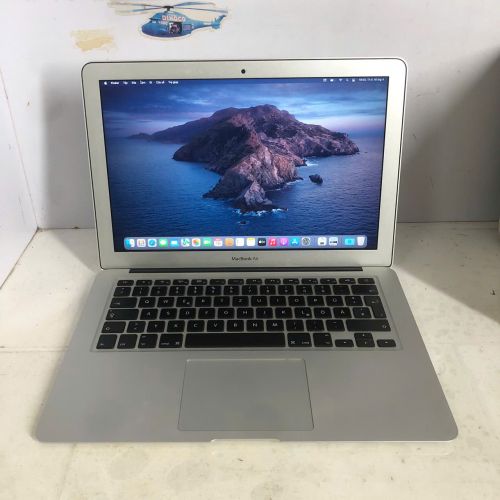 Macbook Air 2017 Intel Core i5, 8GB RAM, 256GB SSD