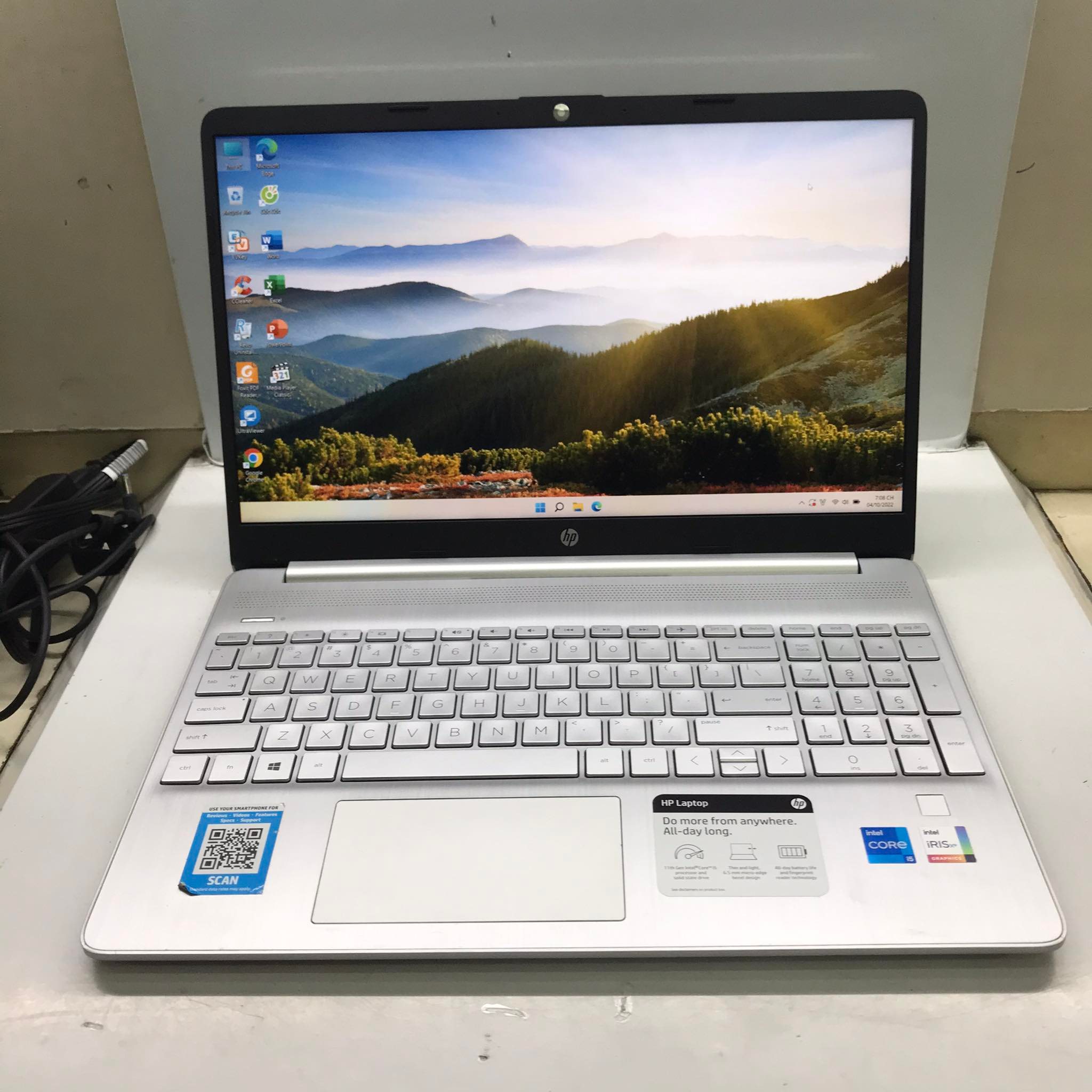 HP 15 dy2093dx Intel Core I5-1135G7